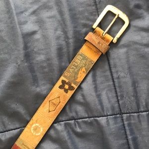 Fossil belt with cute details